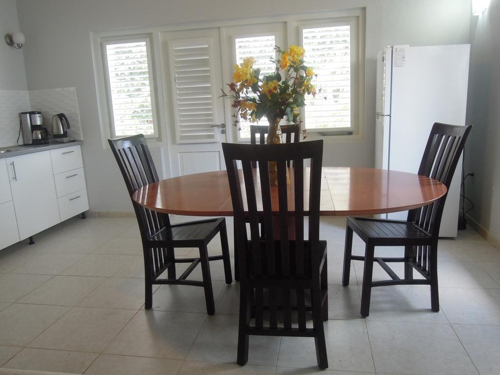 Cattleya Apartments Curacao Willemstad Rom bilde